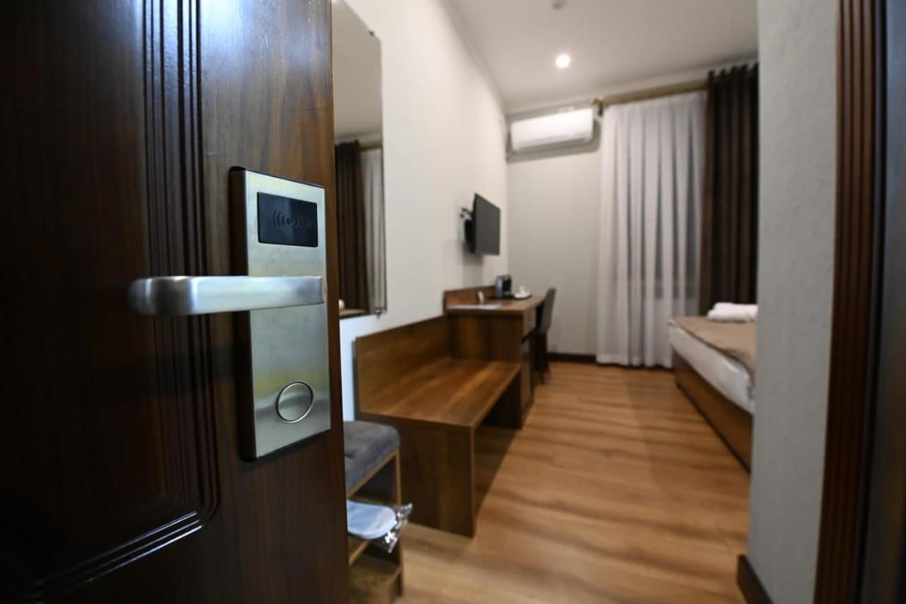 Hotel Atlas Elite タシュケント エクステリア 写真